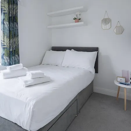 Welcoming 4bd House With Garden In Lägenhet Dublin