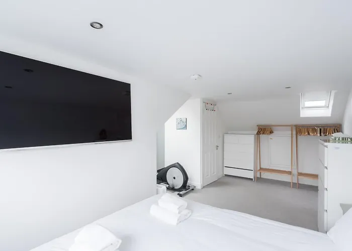 Apartament Welcoming 4bd House With Garden In Dublin