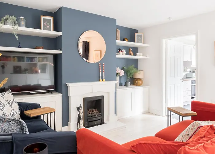 Welcoming 4bd House With Garden In *