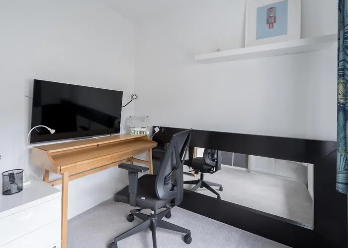 Welcoming 4bd House With Garden In Lejlighed Dublin