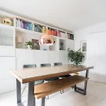 Welcoming 4bd House With Garden In Apartamento